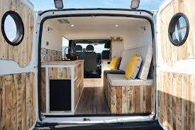 Mueble cama furgoneta: Práctica y solución versátil para viajar con comodidad