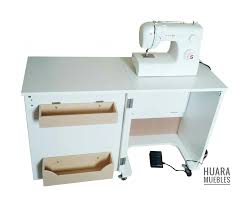 Existen diseños específicos para diferentes marcas y modelos de máquinas de coser